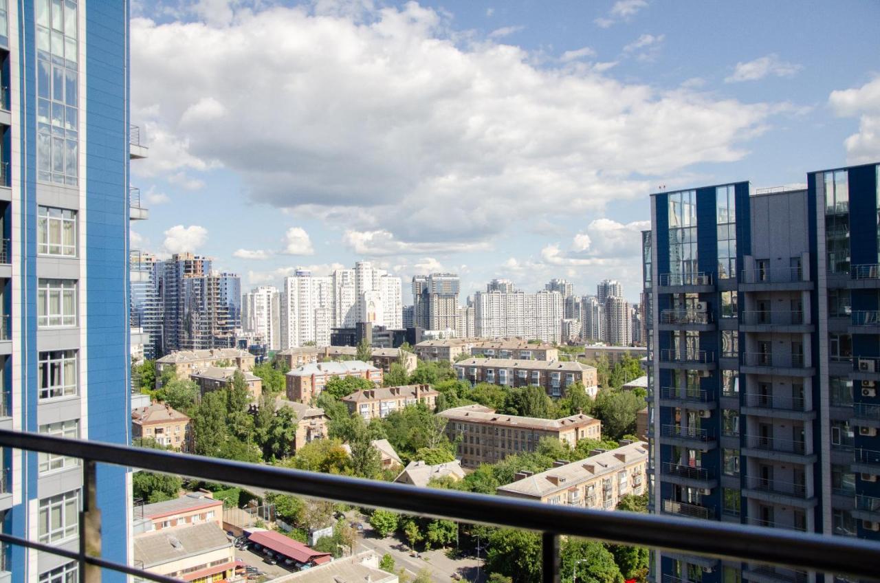 Petrovdom 408-467-471-277-377 In Central Park Cozy Apartments Київ Екстер'єр фото