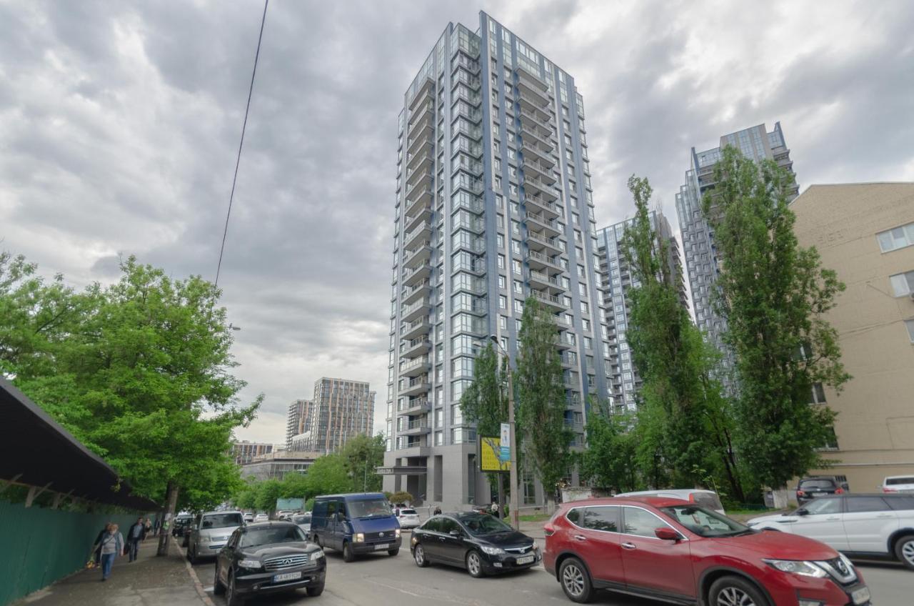 Petrovdom 408-467-471-277-377 In Central Park Cozy Apartments Київ Екстер'єр фото