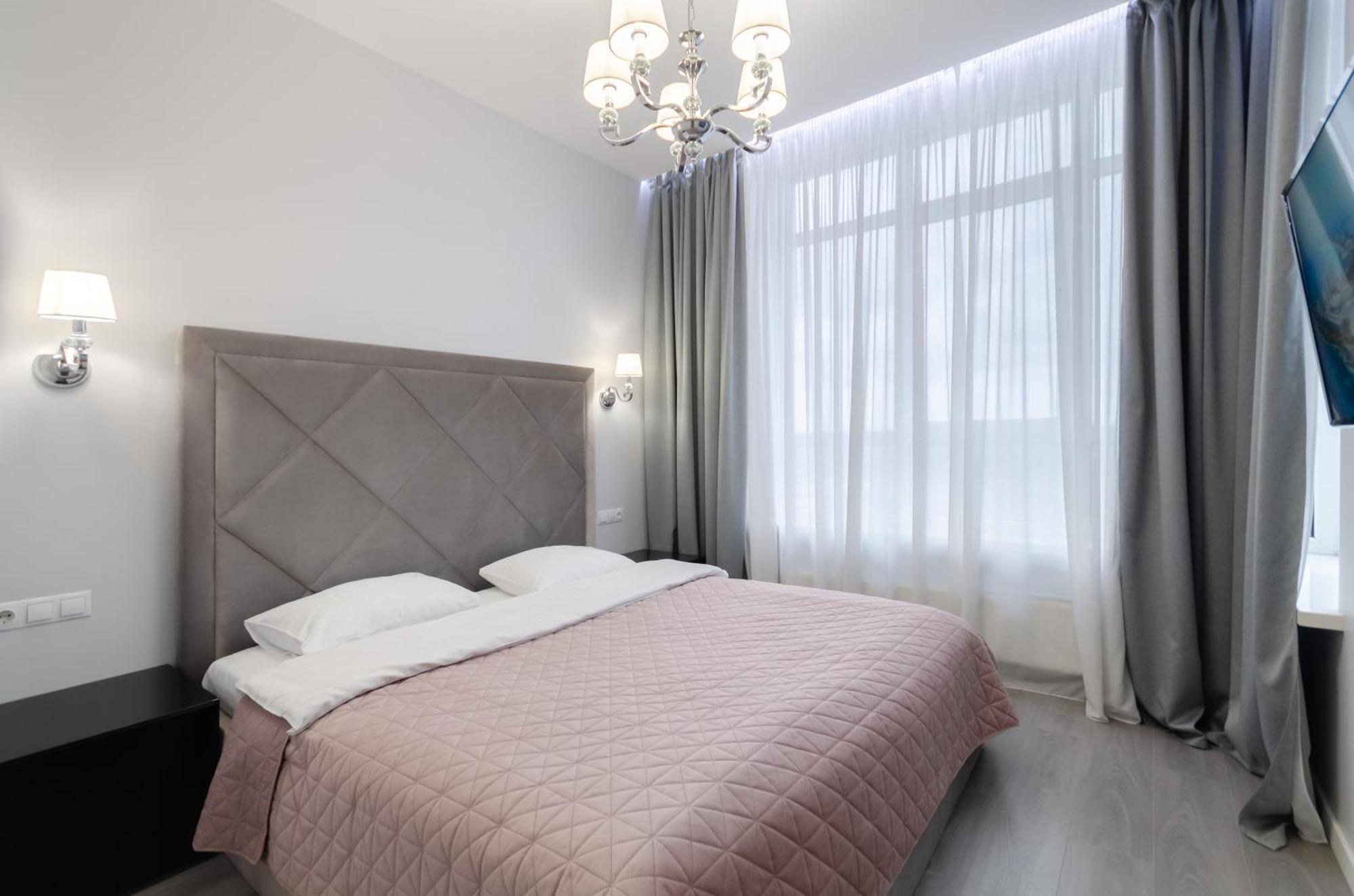 Petrovdom 408-467-471-277-377 In Central Park Cozy Apartments Київ Екстер'єр фото