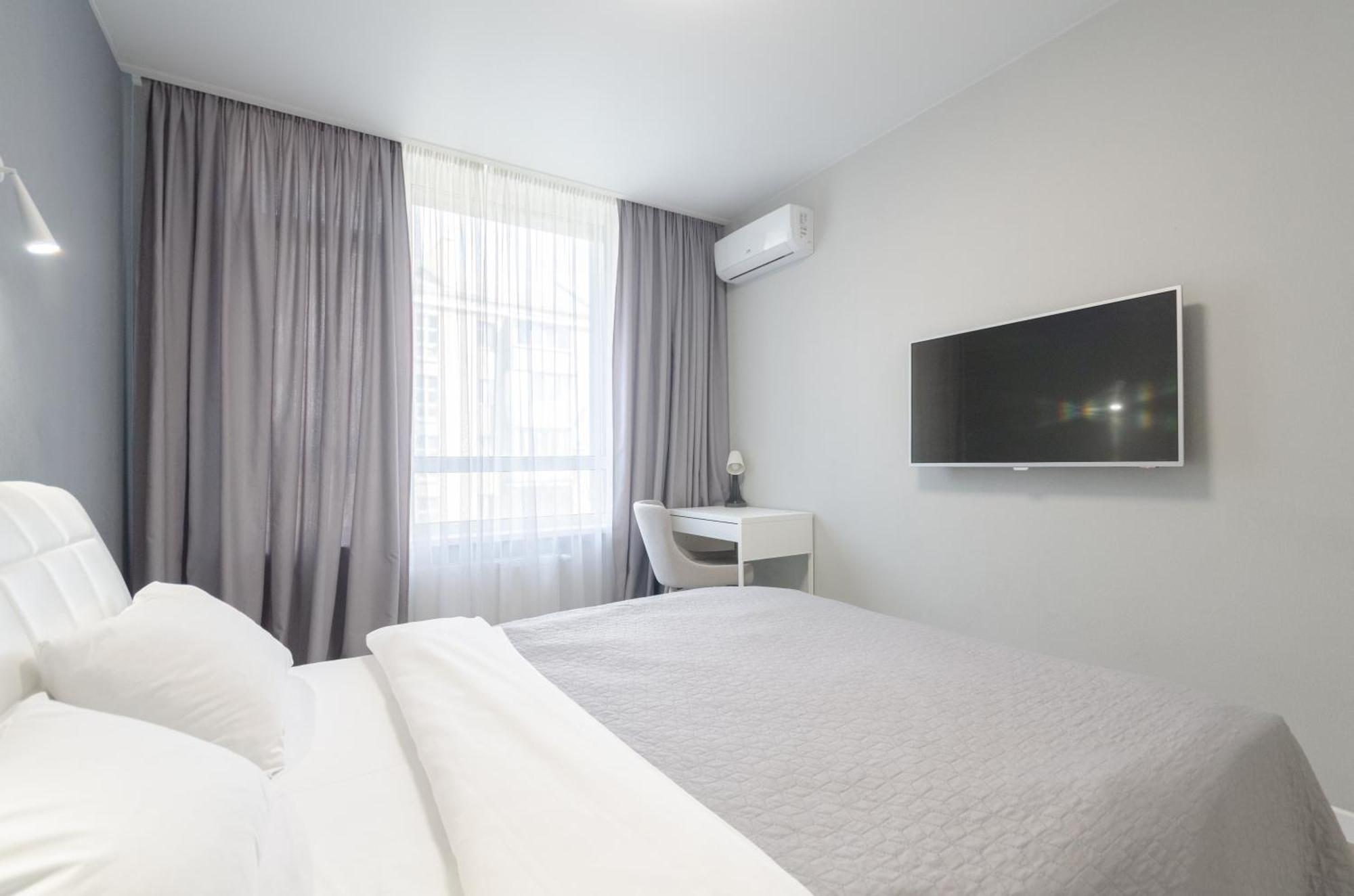 Petrovdom 408-467-471-277-377 In Central Park Cozy Apartments Київ Екстер'єр фото