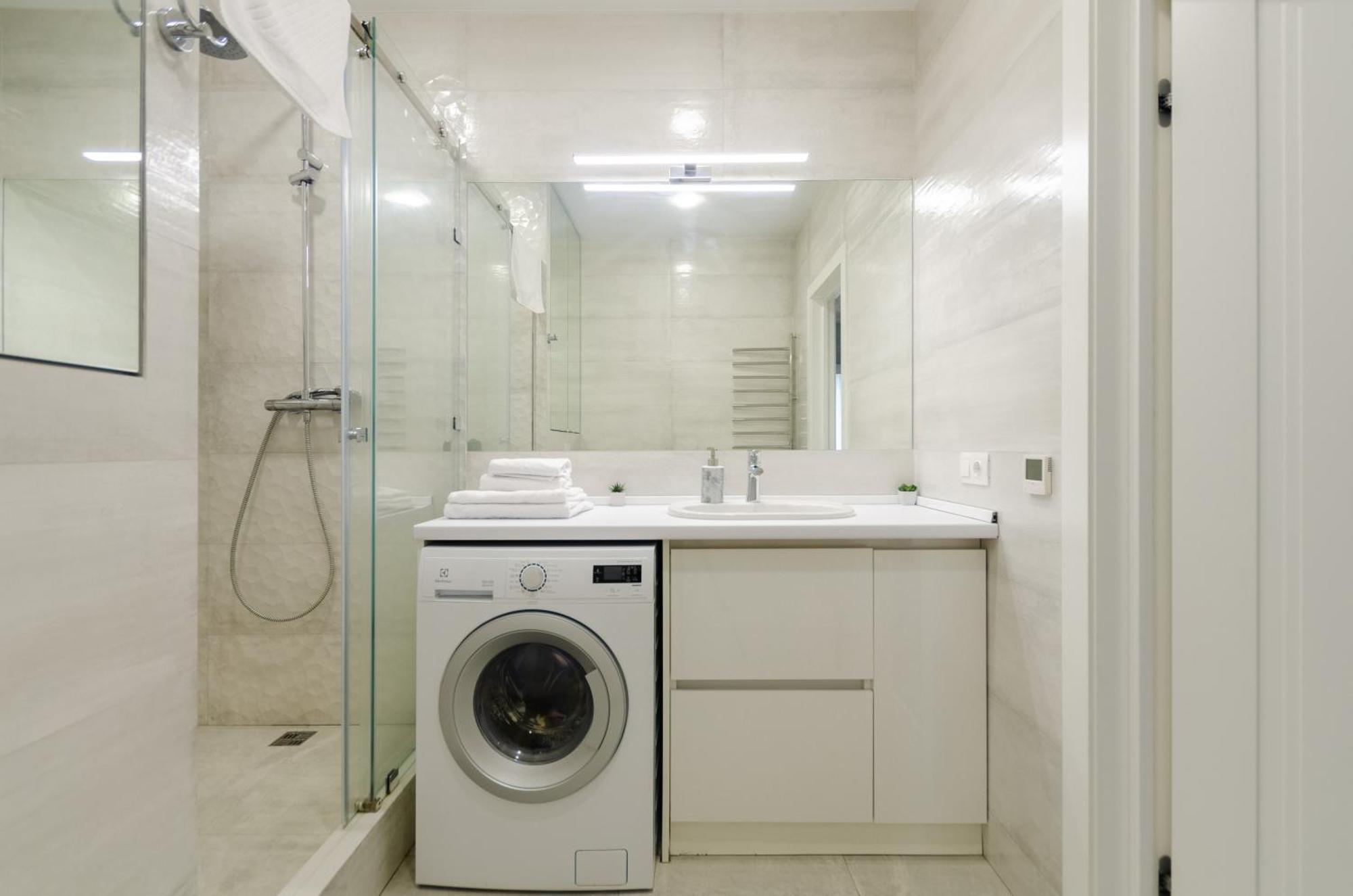Petrovdom 408-467-471-277-377 In Central Park Cozy Apartments Київ Екстер'єр фото